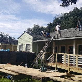 Hollier's Specialty Roofing
